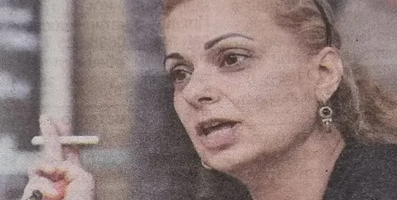 Неузнаваема! Аделина Радева без грим, пафка яко
