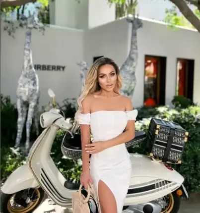 Нора Недкова джитка с моторетка