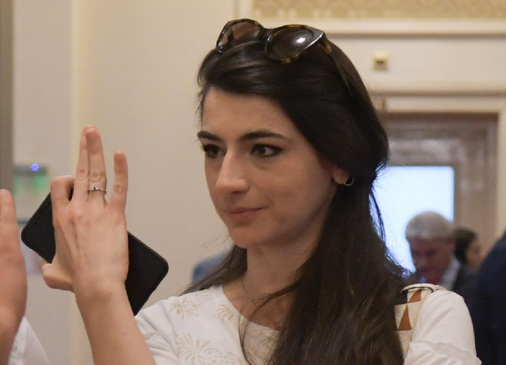 От първа ръка: Лена не е разваляла годежа с Мирослав, обичат се повече от всякога!