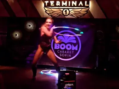 Родена с куп таланти! Внучката на Тодор Колев на фестивал