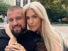 Тита би шута на ММА боеца, задушавал я с ревността си