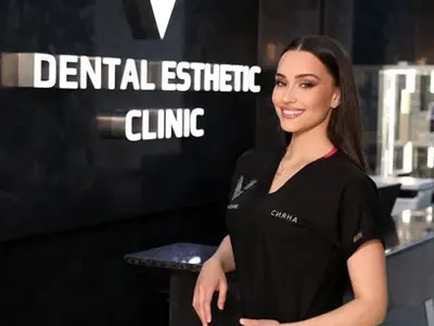 Ванко 1 работи с най-красивите зъболекарки