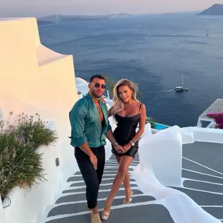 Златка и Карен пак на Санторини