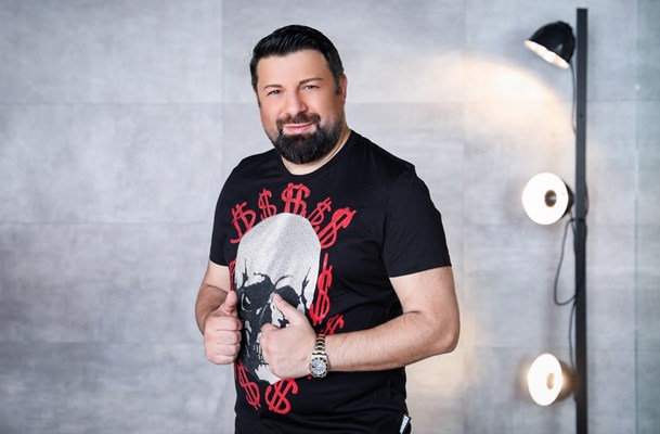 Тони Стораро кани Йозджан Дениз у нас