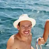 Алекс Богданска още обичала Лудия репортер