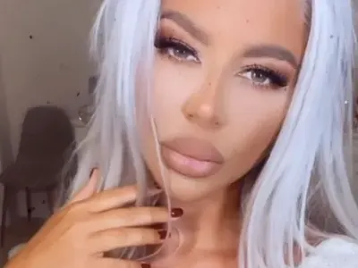 Андреа си съсипа лицето, спи с тонове грим, за да е постоянно „красива”