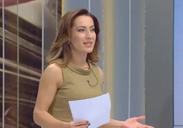 Биляна Гавазова студентка на 40