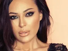 Цеца Величкович по примера на Кардашиян