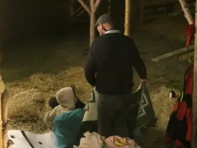 Дидо от „Д2“ стопли красавицата на „Фермата“ (Снимка)