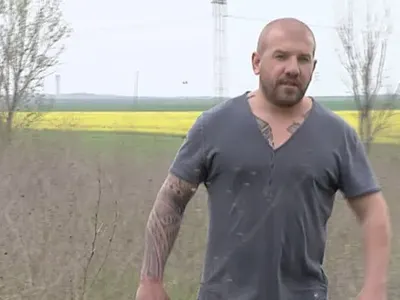 Динко от Ямбол на косъм от смъртта, светило в медицината спасява живота му (Снимки)