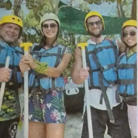 Екстремно! „Мис Дупе” се пусна на рафтинг в Турция