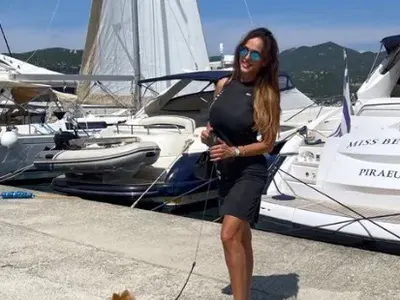 И на почивка! Глория не остава без работа