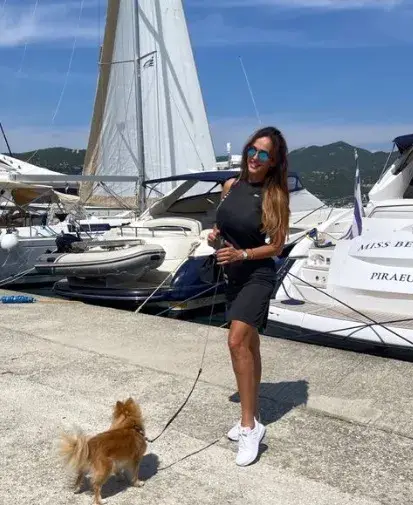 И на почивка! Глория не остава без работа