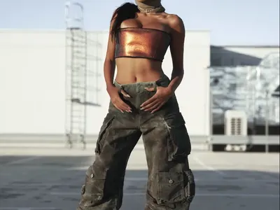 Ина Гаярди изпревари Азис и Меди