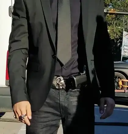 Косъма тръгна пеша