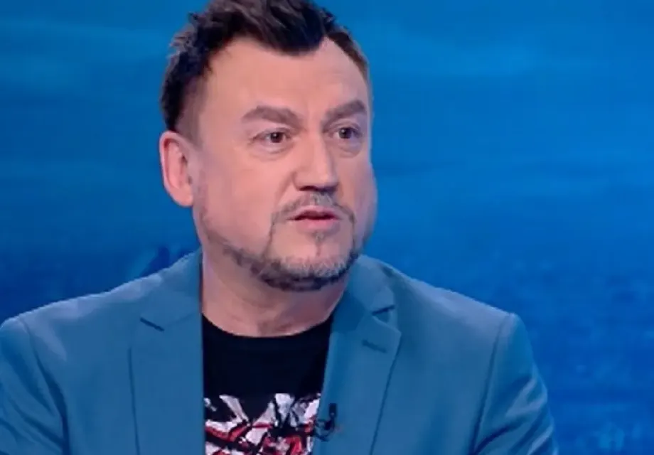 Любо Киров блести  боядисан и освежен в  „Гласът на България”