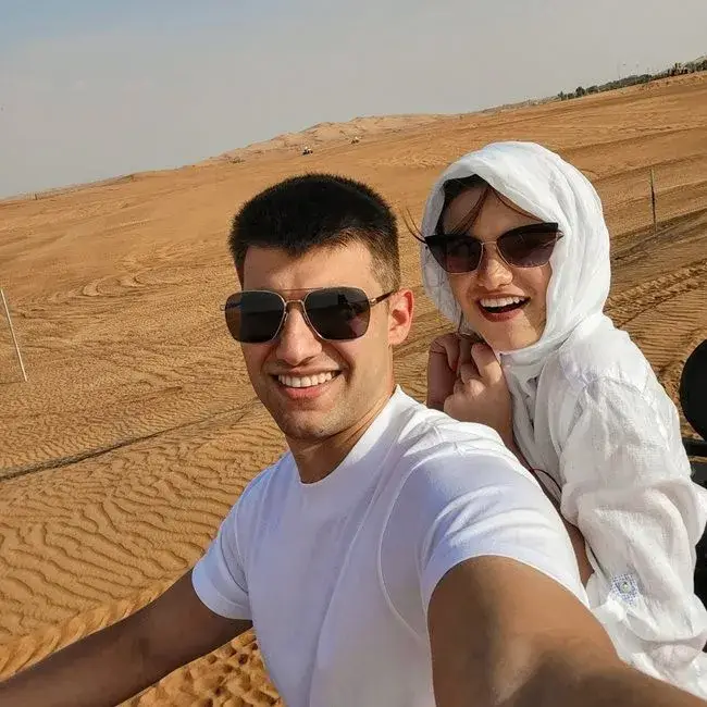 Любов като от Холивуд за златното момиче Лаура Траатс