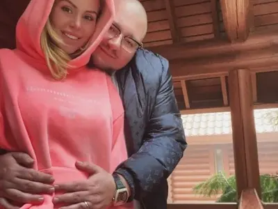 Машини за разплод: Гущерови работят за четвърто дете