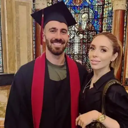 Мика Стоичкова крие ново гадже