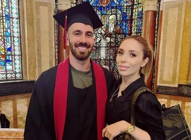 Мика Стоичкова крие ново гадже