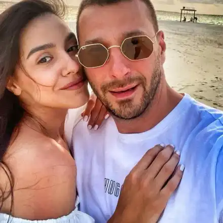 Мис България подарява 1000 лева