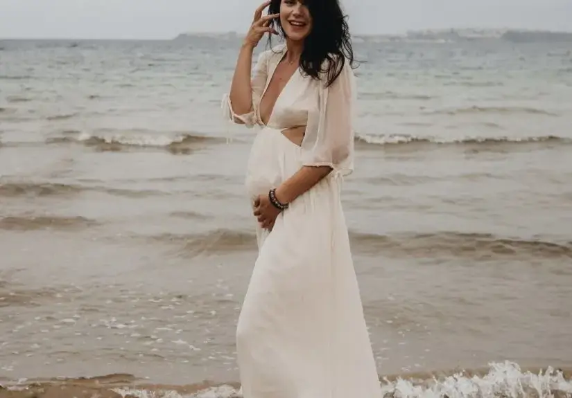 Мона Гочев показа корема