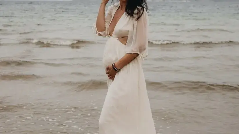 Мона Гочев показа корема