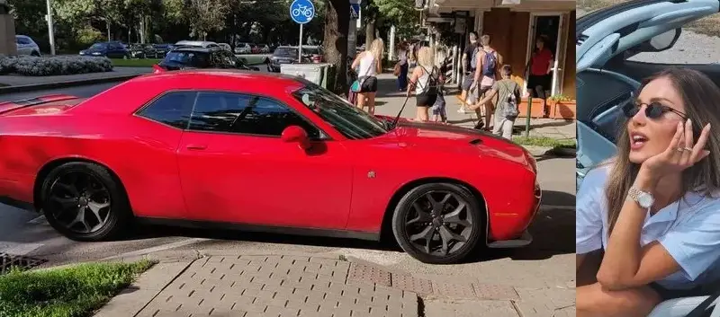 Наглост: Алекс Богданска „инфлуенсна“ 2/3 от тротоара на бул. Витоша (Снимки)