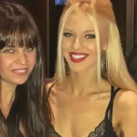 Натали Трифонова e  неразделна с майка си