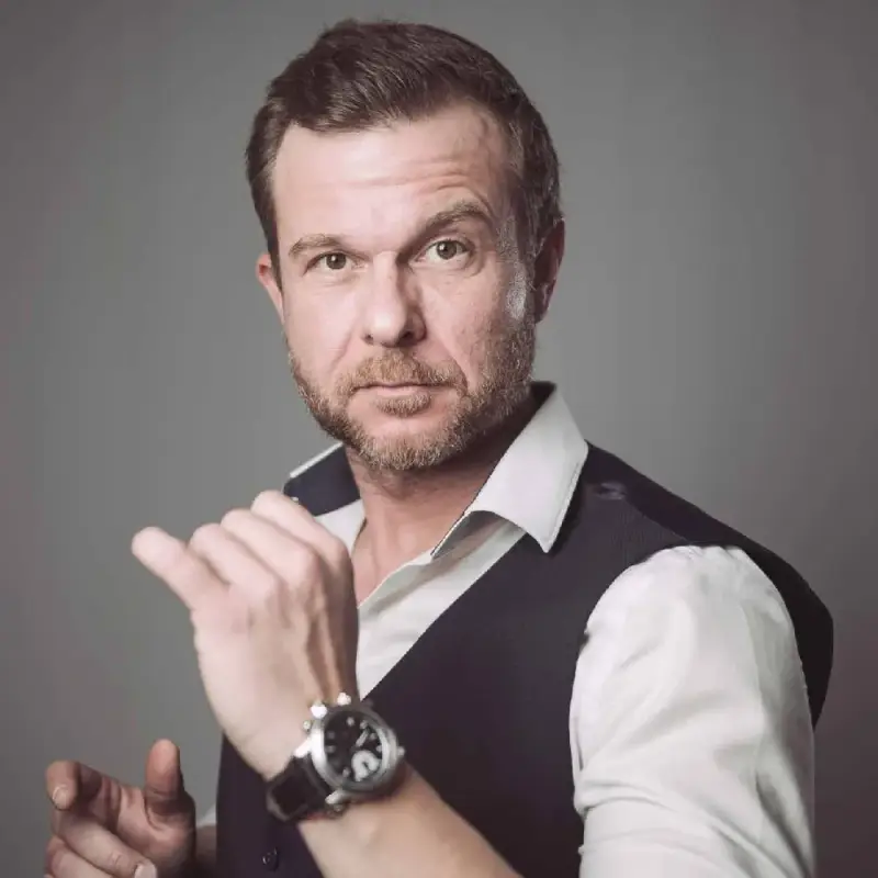 Ненчо Балабанов прибира 10 бона за Нова година