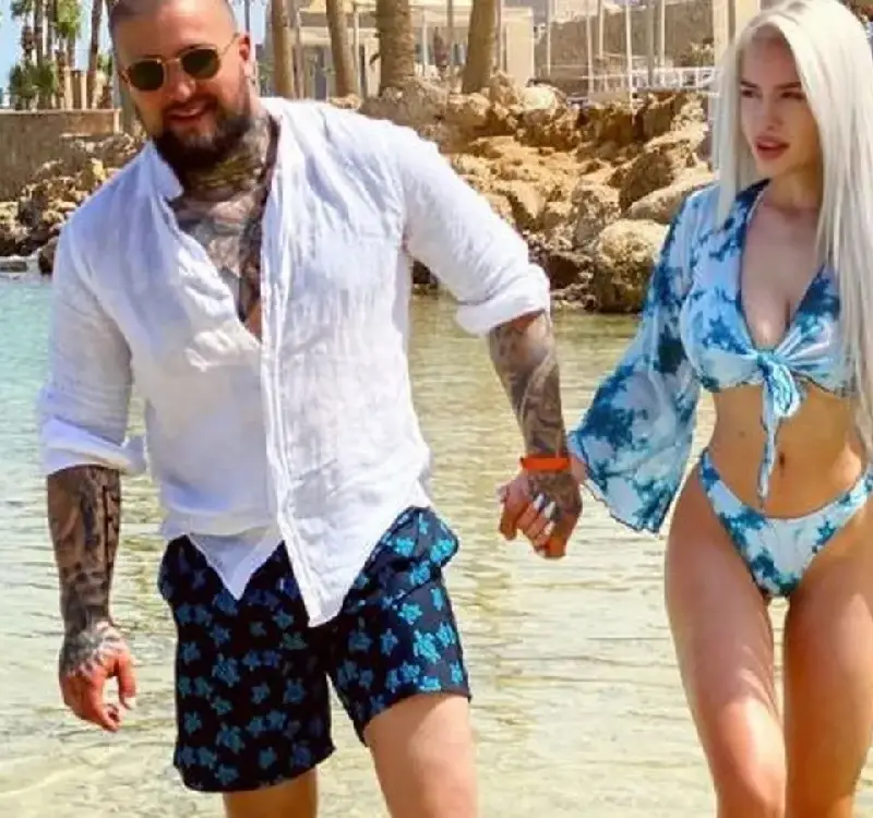 Няма да миряса! Тита захапа бившия