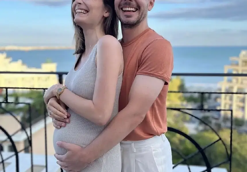 Нора Шопова чака бебе