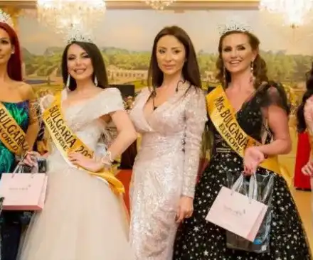 Носителки на титлата „Мис България“ се събраха, за да изберат най-красивата (СНИМКИ)
