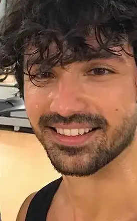 Новият Ерген лъсна зъби за шоуто