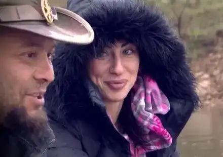 Първи любовни искри във „Фермата”