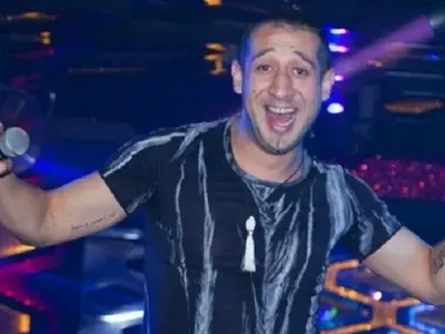 Попофолк певецът Илиян пълни бюджета от тениски по 55 кинта