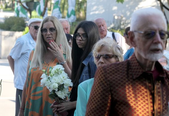Правнучката на Тато иска да е политик, надява се да е следващата жена премиер