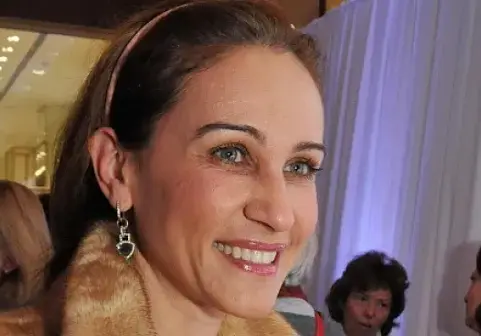 Радост Драганова окраде Гала