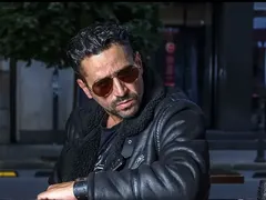 Разбиха устата на Денис Топал