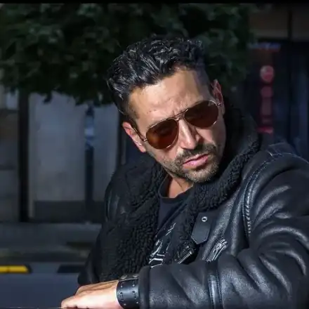 Разбиха устата на Денис Топал