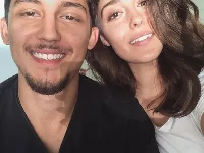 Щерката на Гала заживя с гаджето в тузарски апартамент