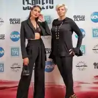 Силвена Роу се мести в Нова