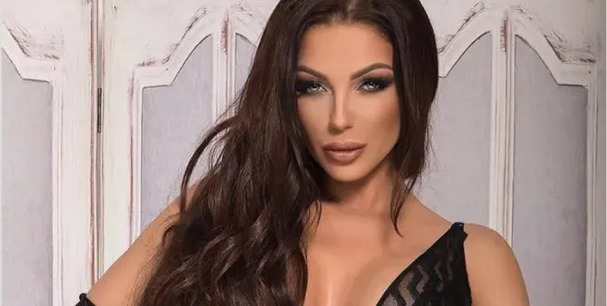 Васко Жабата с плочки танцува на Емануела