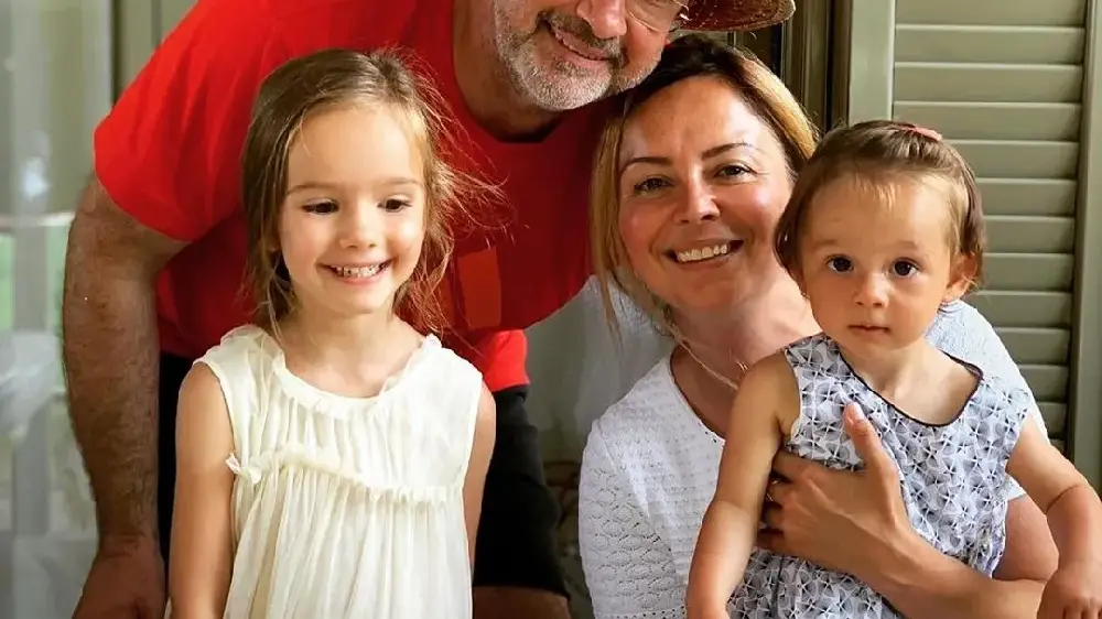 Вики Терзийска е в криза заради майка си