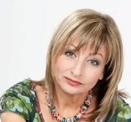 Внучето на Мира Радева не знае български