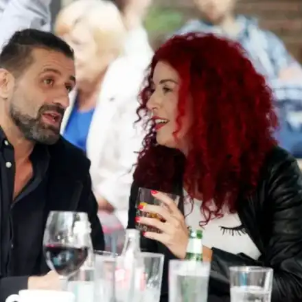 Все влюбен и след това зарязан: Фицата с ново гадже (Снимки)