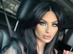 Мис България събра погледите на събитие с визия ала Ким Кардашиян