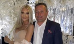 Рачков се шегува  с Анита