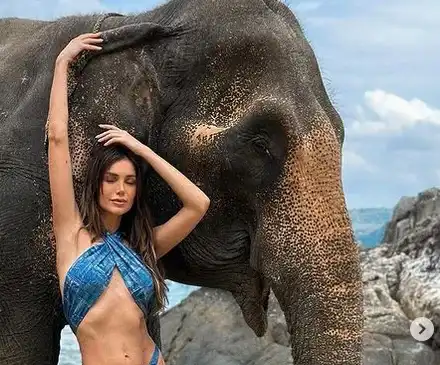 Aлександра Богданска кара зимата на остров Пукет