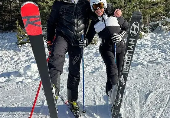 Анелия на ски с любимия